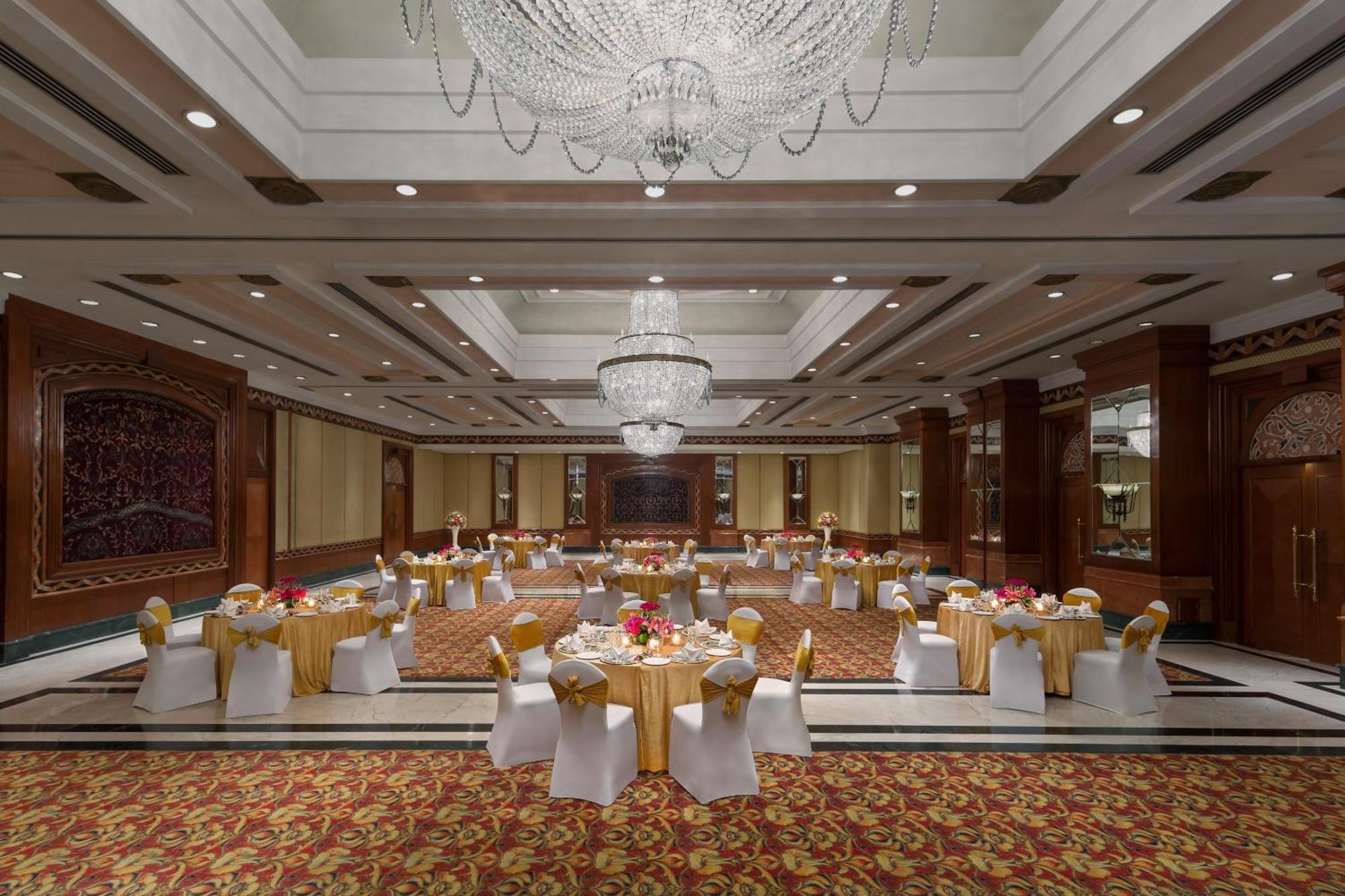 Sheraton New Delhi Hotel Екстер'єр фото