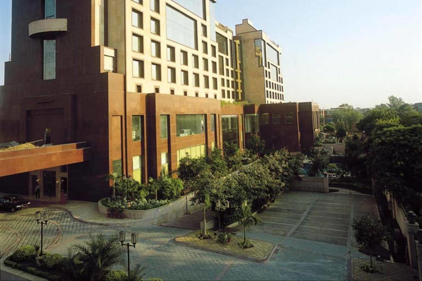 Sheraton New Delhi Hotel Екстер'єр фото